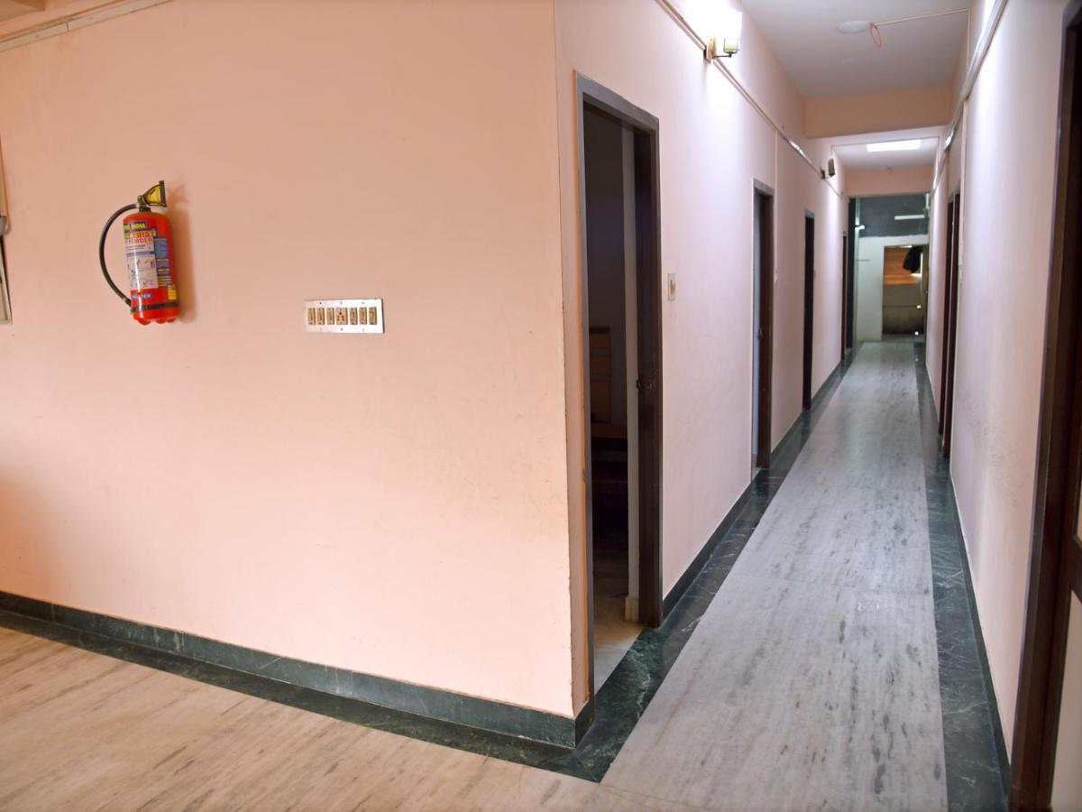 Hotel Aditya 퐁디셰리 외부 사진