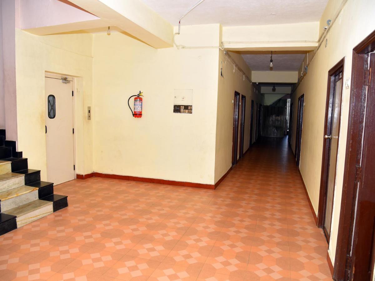 Hotel Aditya 퐁디셰리 외부 사진
