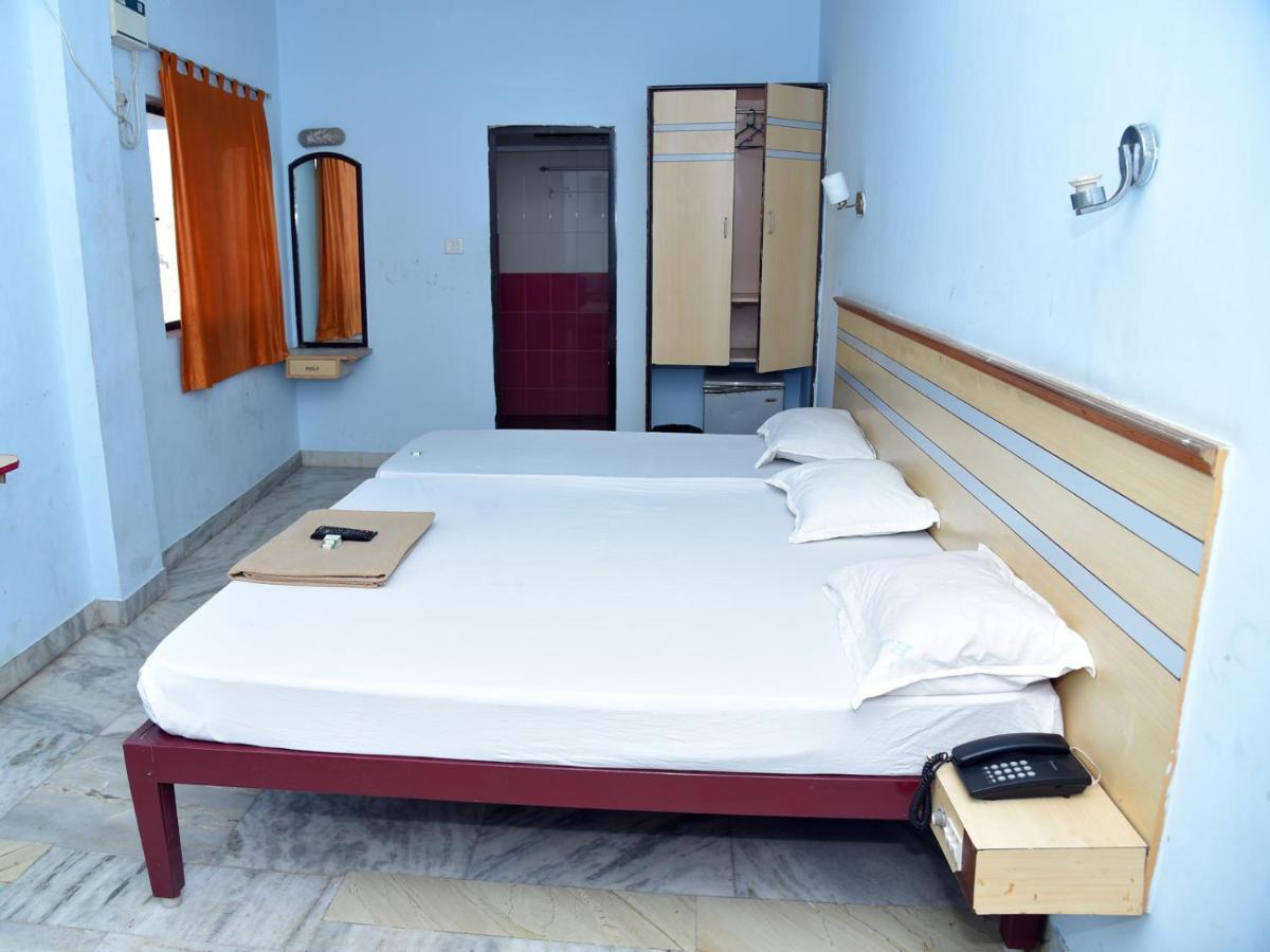 Hotel Aditya 퐁디셰리 외부 사진