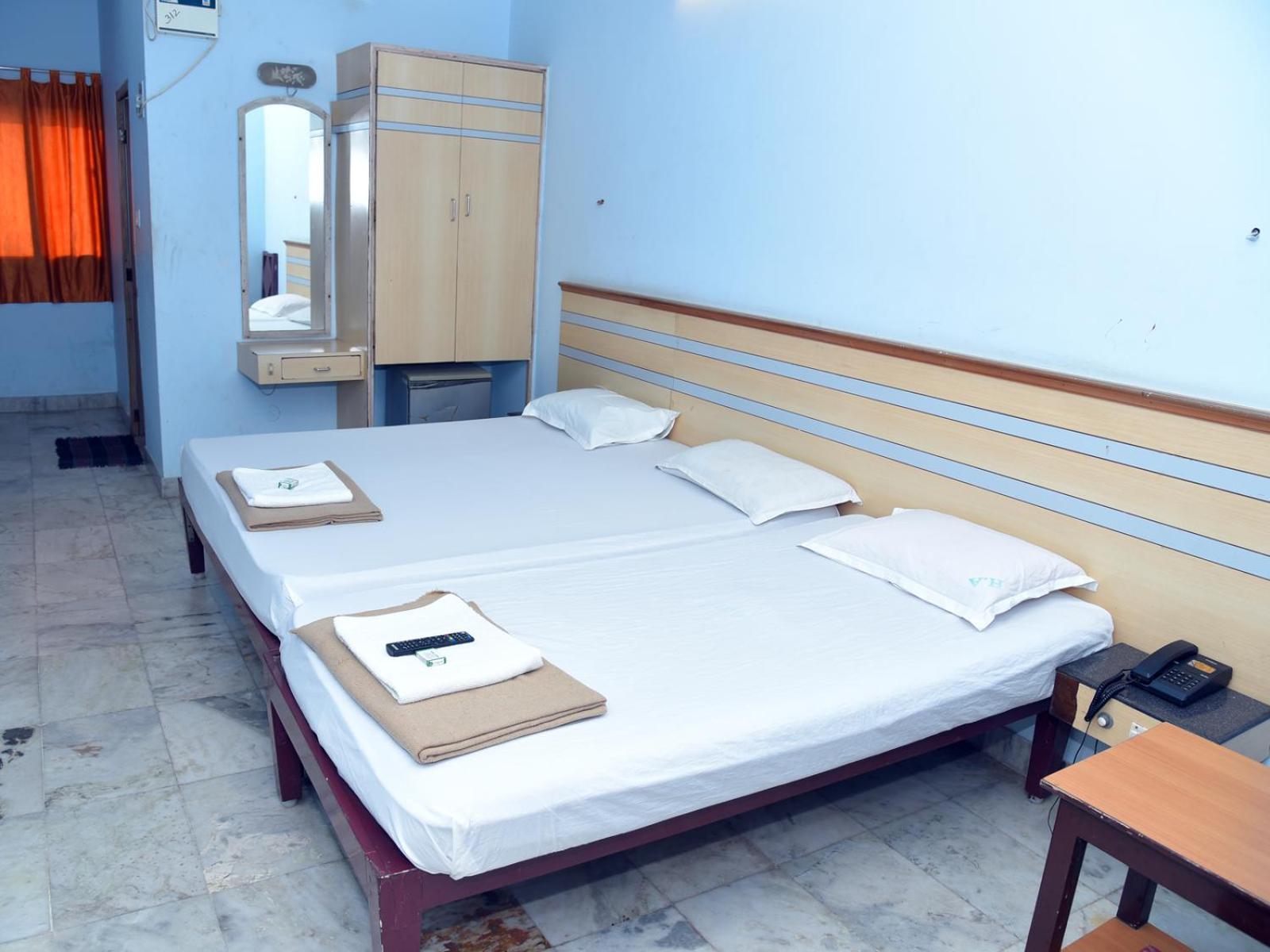 Hotel Aditya 퐁디셰리 외부 사진