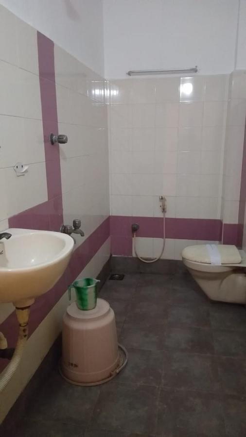 Hotel Aditya 퐁디셰리 외부 사진